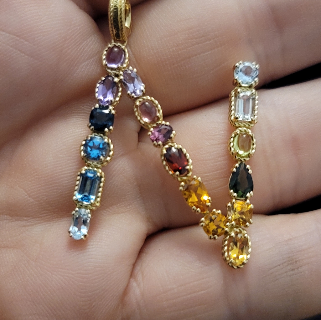 Womens DolceGabbana 18kt Gold Gemstone N Pendant 2500$